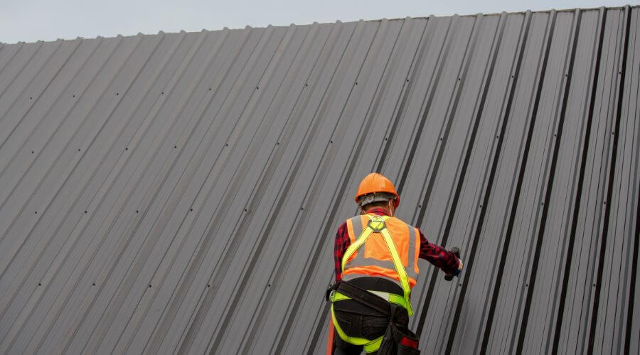 Professional metal roof installation services in Symsonia, KY